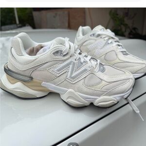 New balance 9060 color Sea salt.they run big! they fit like a 9. Size 8